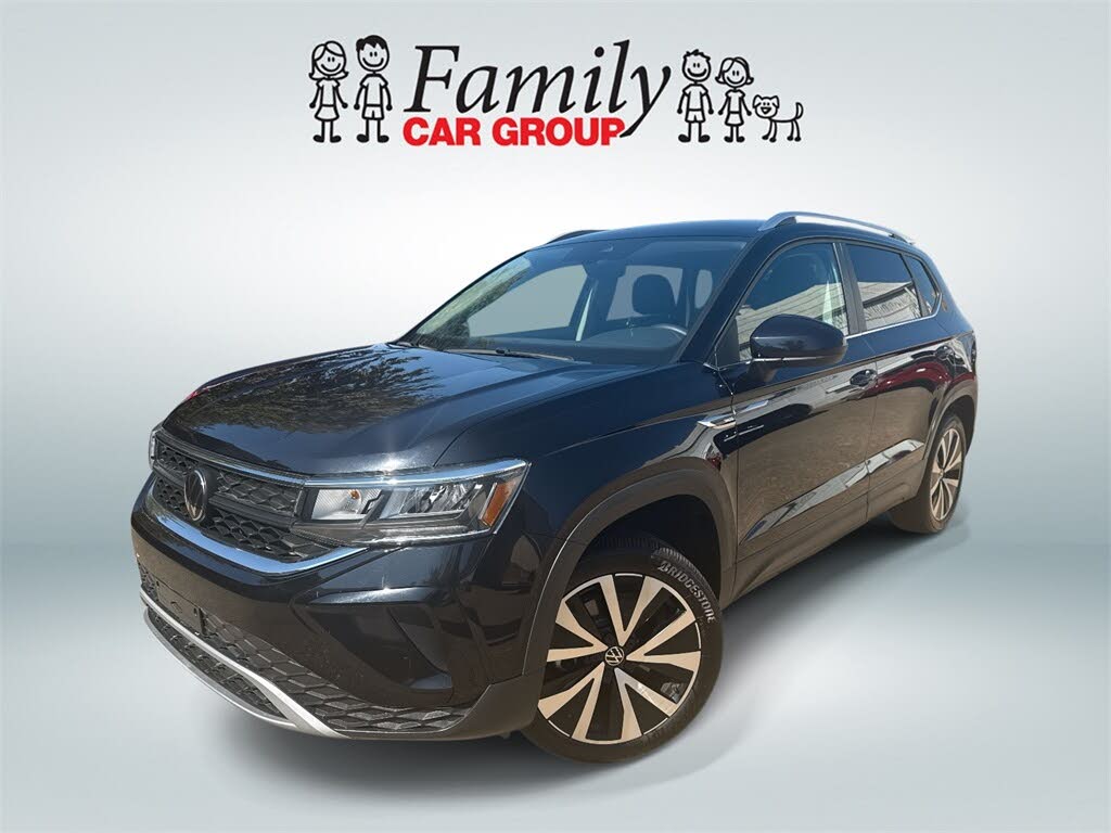 2024 Volkswagen Taos SE FWD