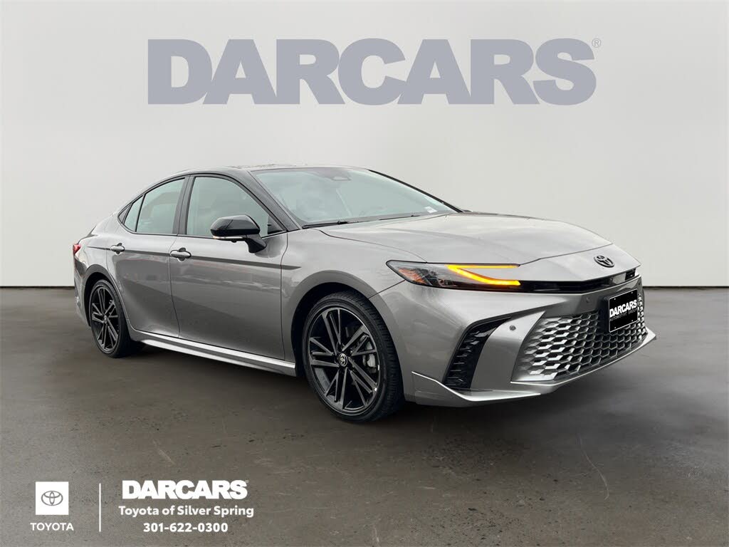 2025 Toyota Camry XSE FWD