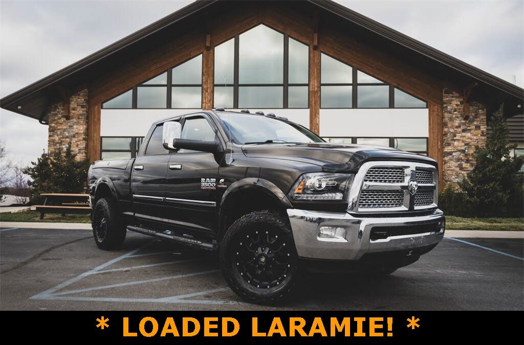 2014 RAM 3500 Laramie Crew Cab 4WD