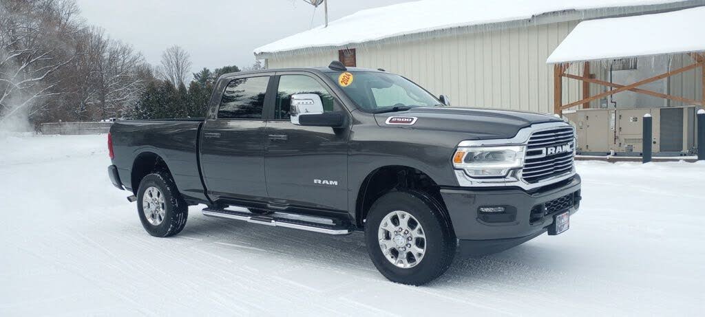 2024 RAM 2500 Laramie Crew Cab 4WD