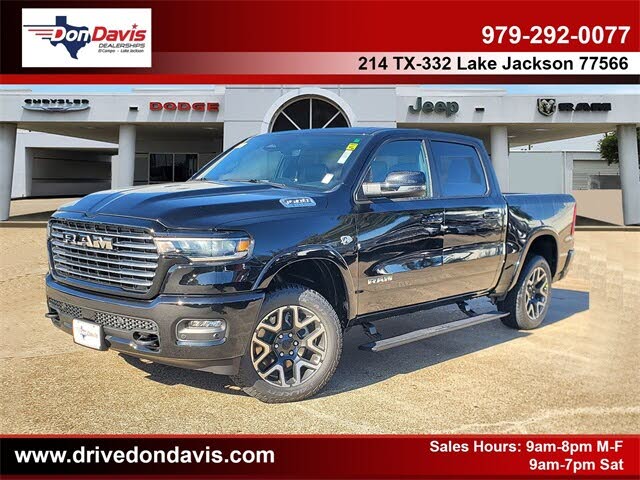 2026 RAM 1500 Laramie Crew Cab 4WD