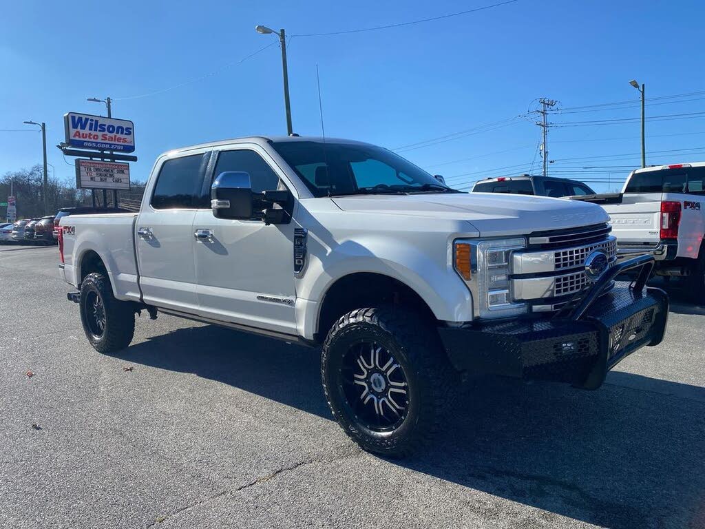 2017 Ford F-250 Super Duty Platinum Crew Cab 4WD