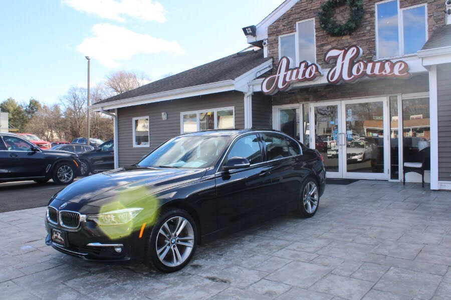 2018 BMW 3 Series 330i xDrive Sedan AWD