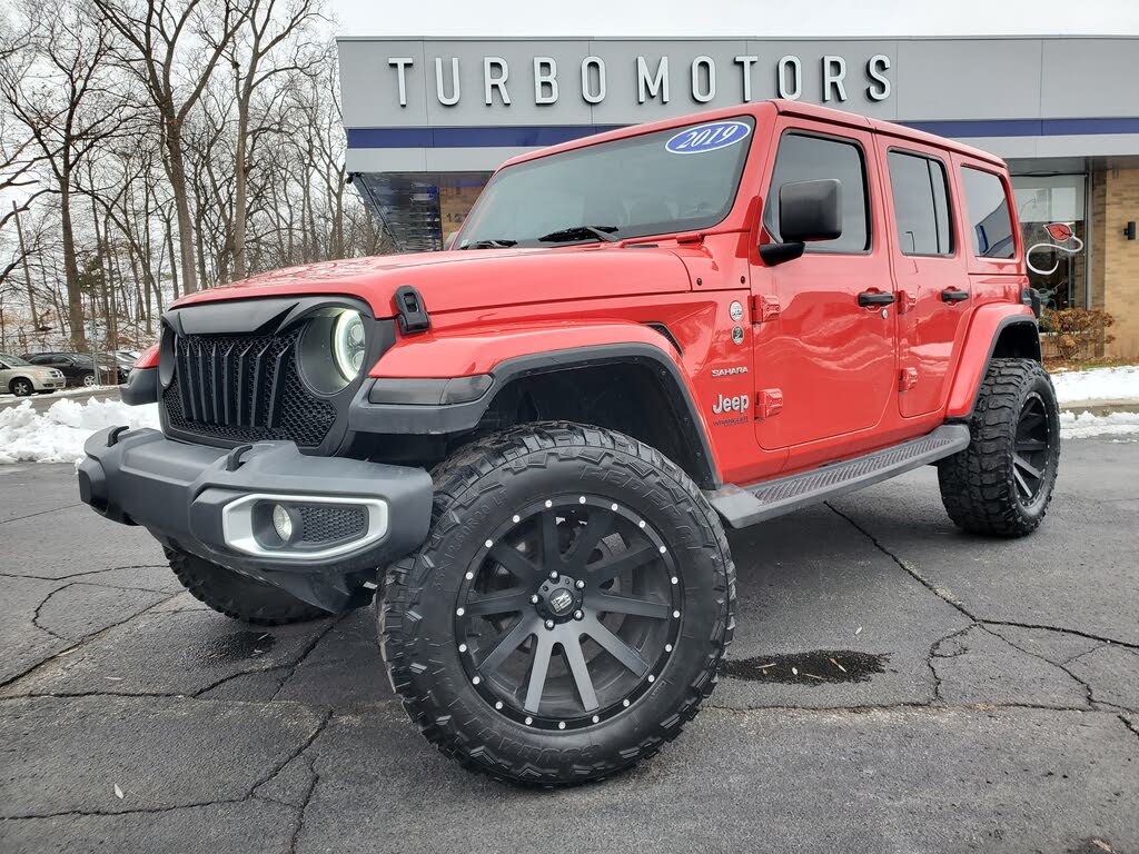 2019 Jeep Wrangler Unlimited Sahara 4WD
