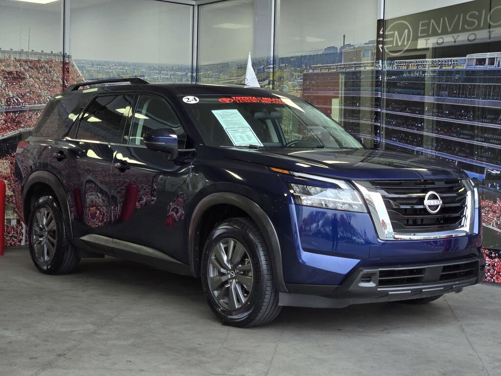 2024 Nissan Pathfinder SV FWD