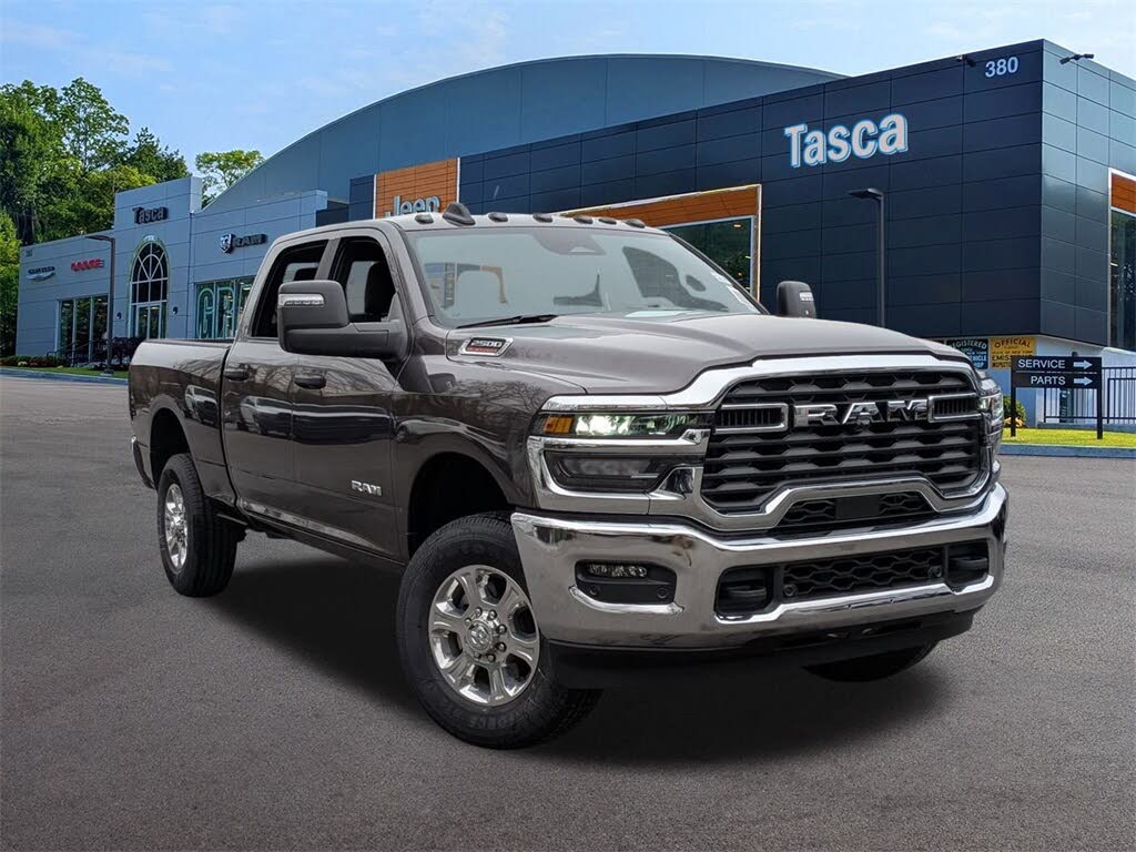 2025 RAM 2500 Big Horn Crew Cab 4WD