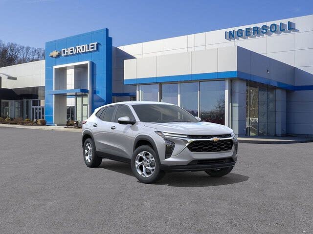 2026 Chevrolet Trax LS FWD