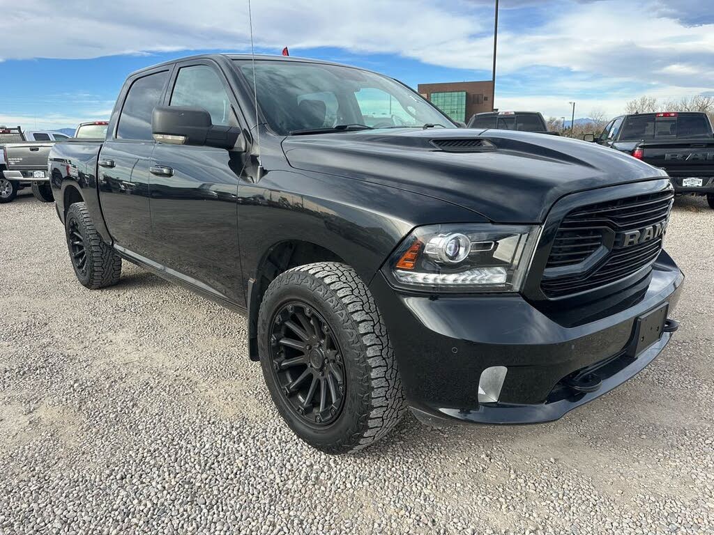 2018 RAM 1500 Sport Crew Cab 4WD