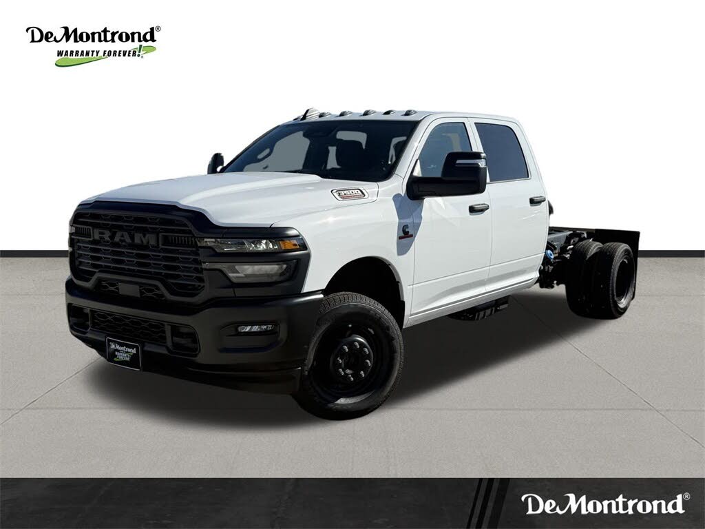 2026 RAM 3500 Chassis Tradesman Crew Cab LB DRW 4WD