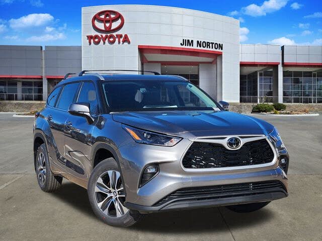 2026 Toyota Highlander XLE AWD