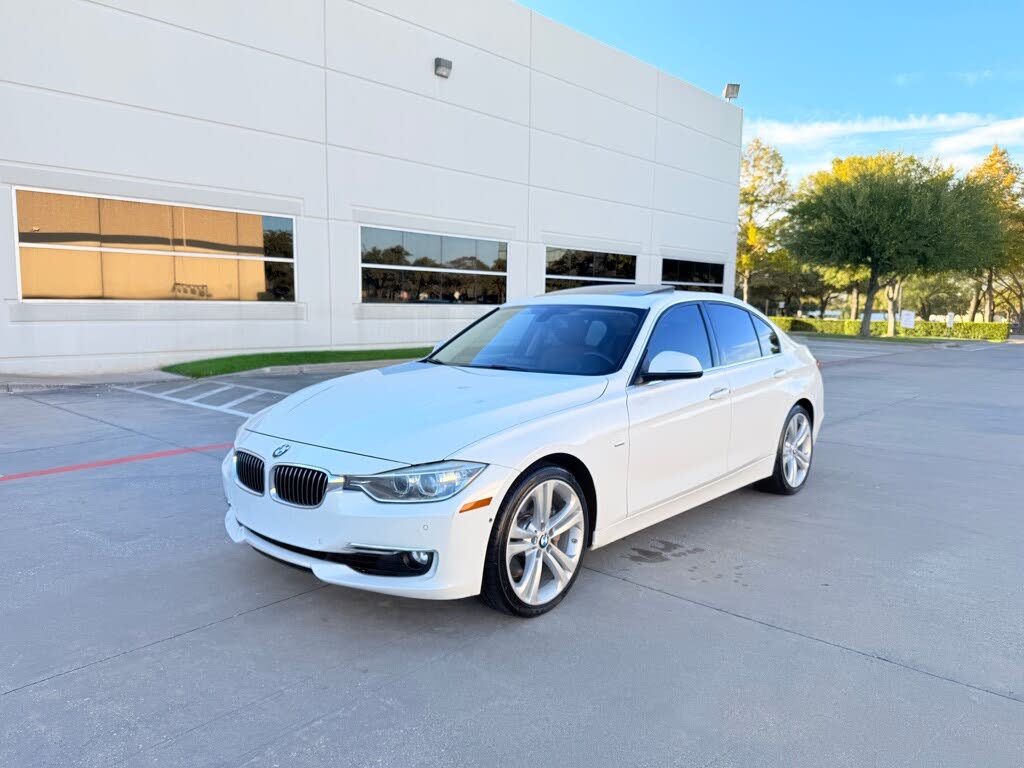2013 BMW 3 Series 335i Sedan RWD