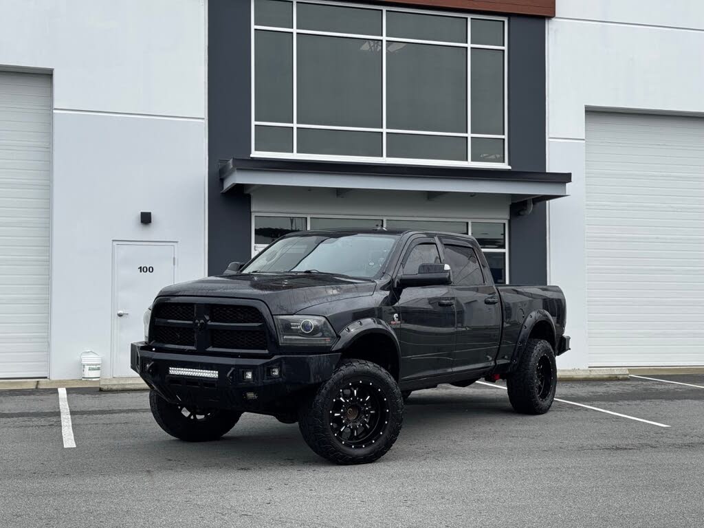 2013 RAM 3500 Laramie Crew Cab 4WD