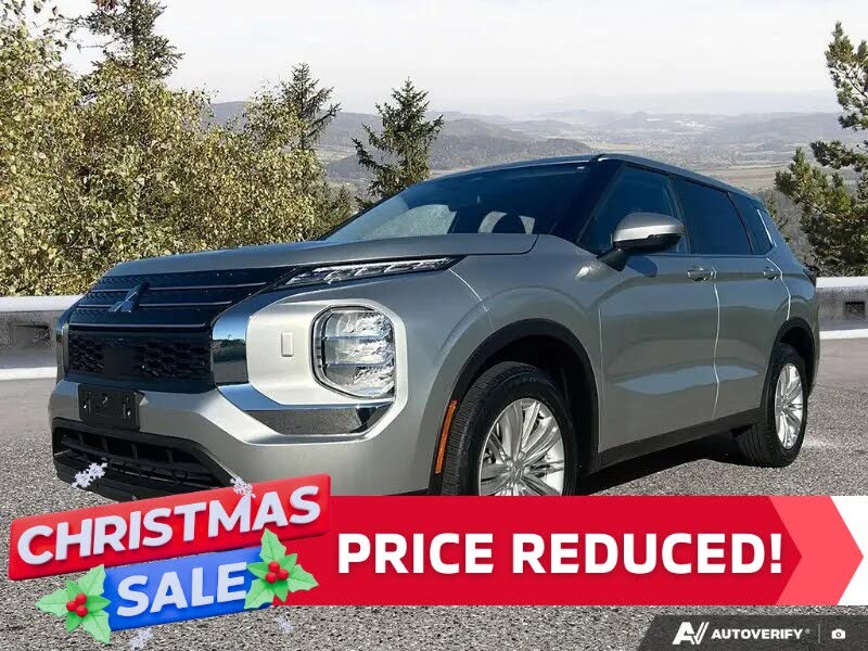 2024 Mitsubishi Outlander ES S-AWC