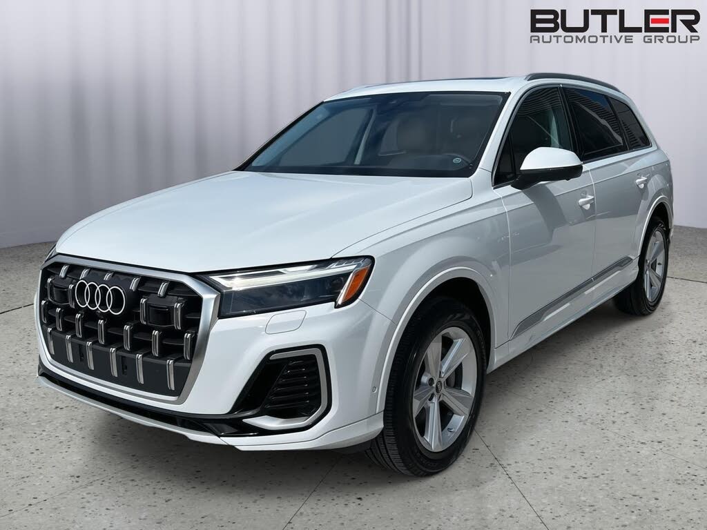 2025 Audi Q7 quattro Premium 55 TFSI