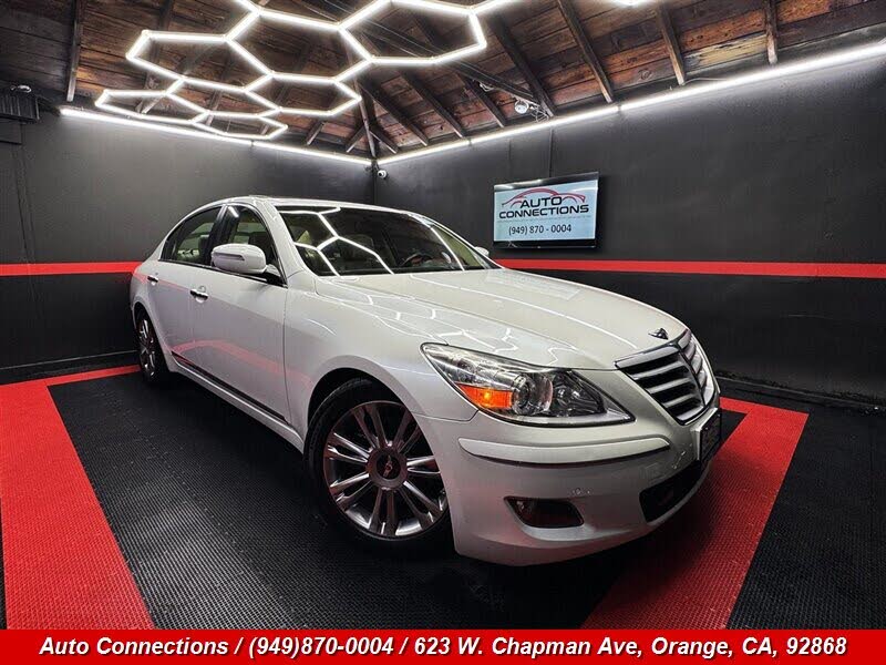 2010 Hyundai Genesis 3.8 RWD