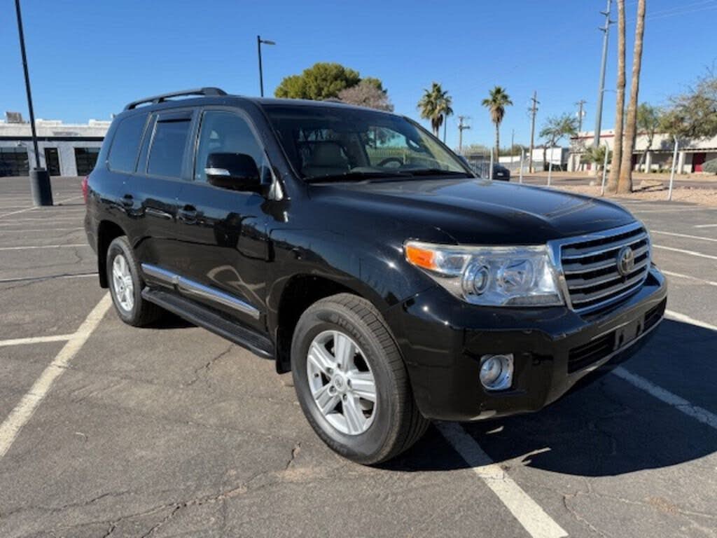 2014 Toyota Land Cruiser AWD