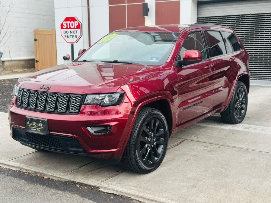 2017 Jeep Grand Cherokee Laredo 4WD