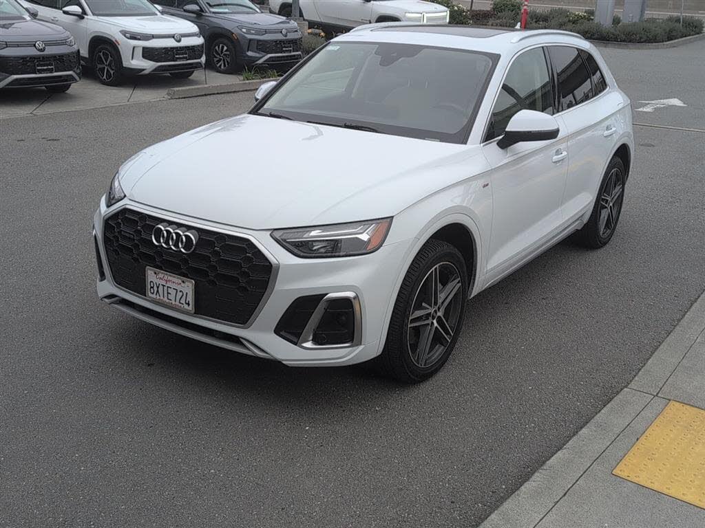 2021 Audi Q5 Hybrid Plug-in e quattro Premium Plus 55 TFSI AWD