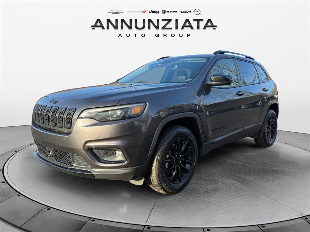2023 Jeep Cherokee Altitude 4WD