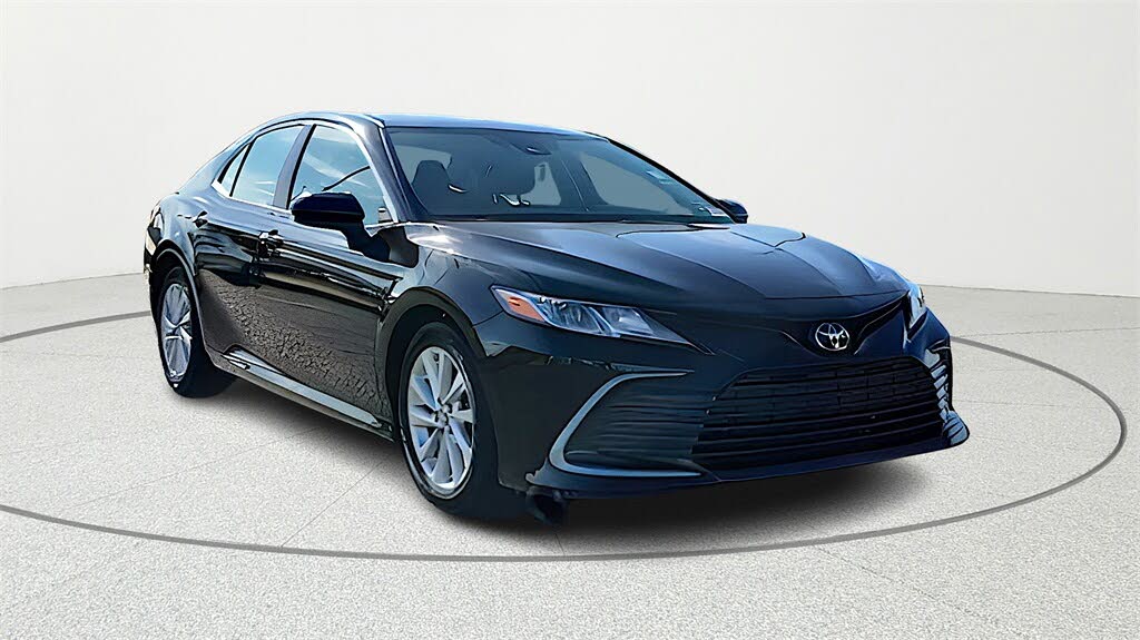 2023 Toyota Camry LE FWD