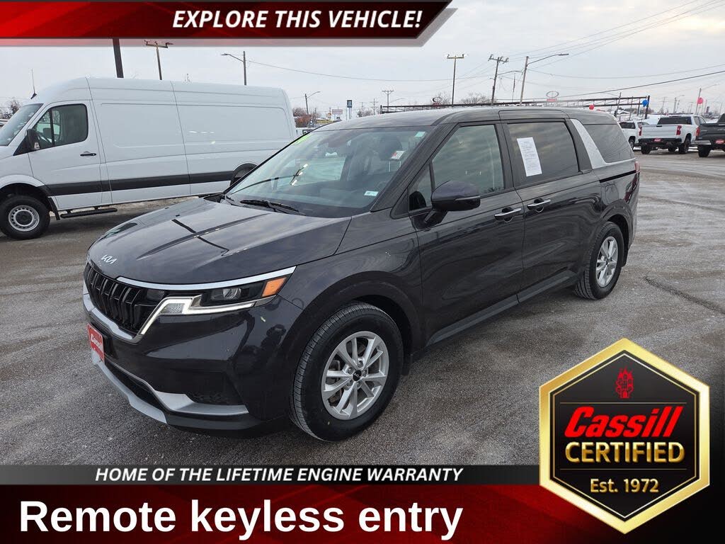 2024 Kia Carnival LX FWD