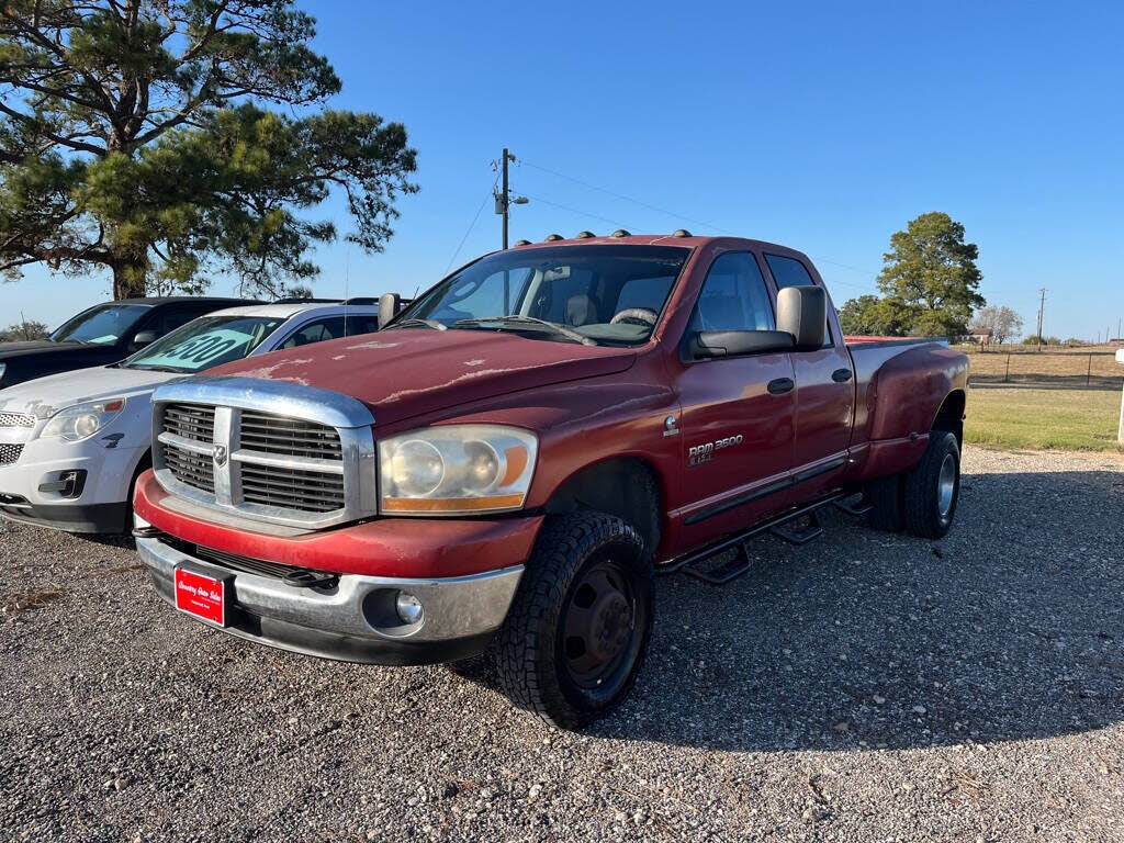 2006 Dodge RAM 3500 ST Quad Cab LB DRW 4WD