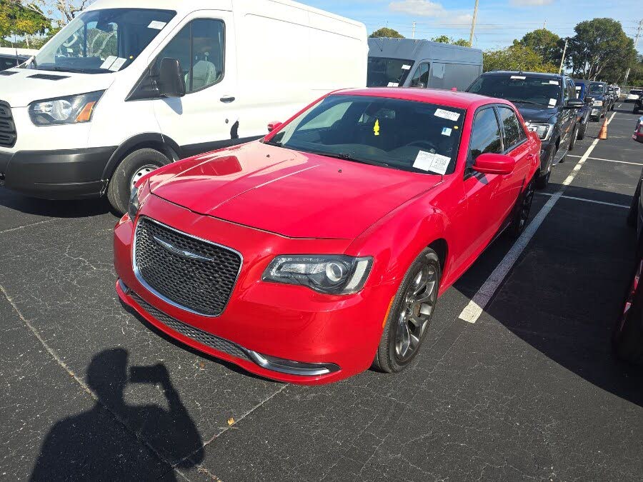 2018 Chrysler 300 S RWD