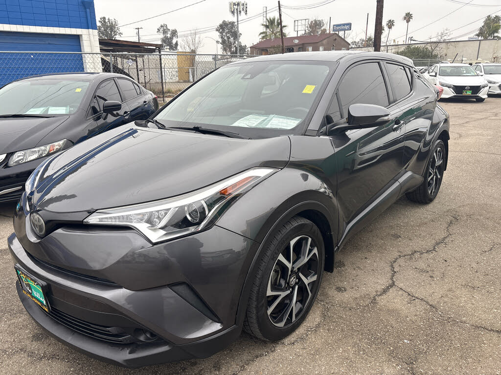 2018 Toyota C-HR XLE Premium