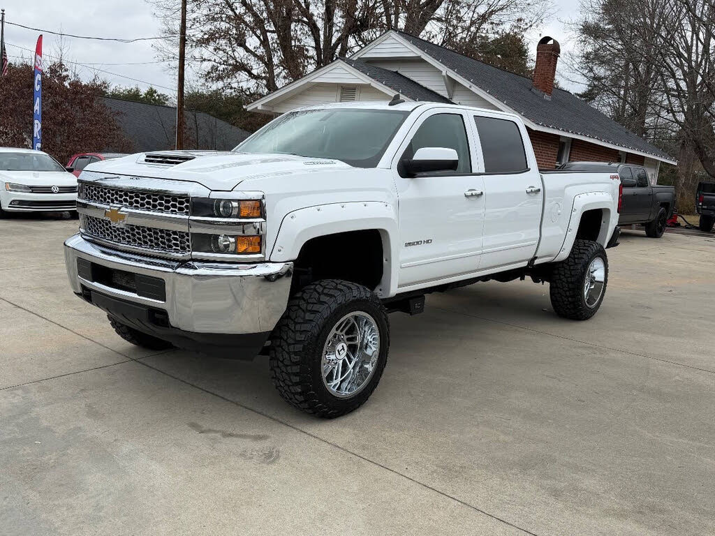 2019 Chevrolet Silverado 2500HD LT Crew Cab 4WD