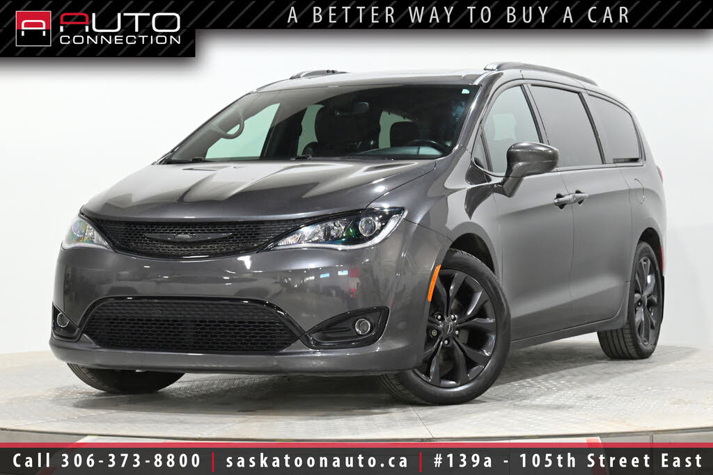 2020 Chrysler Pacifica Touring L Plus FWD