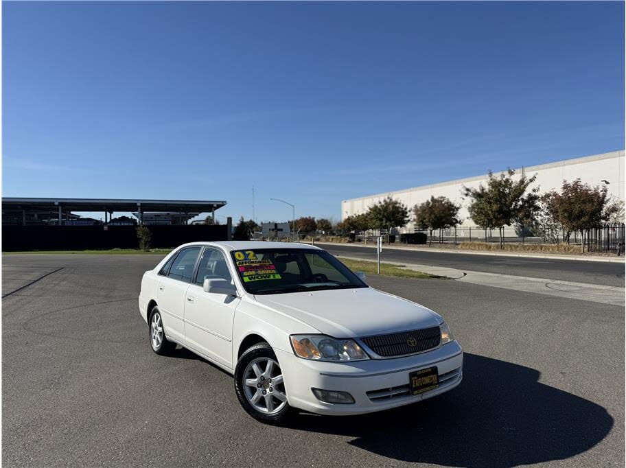 2002 Toyota Avalon XLS