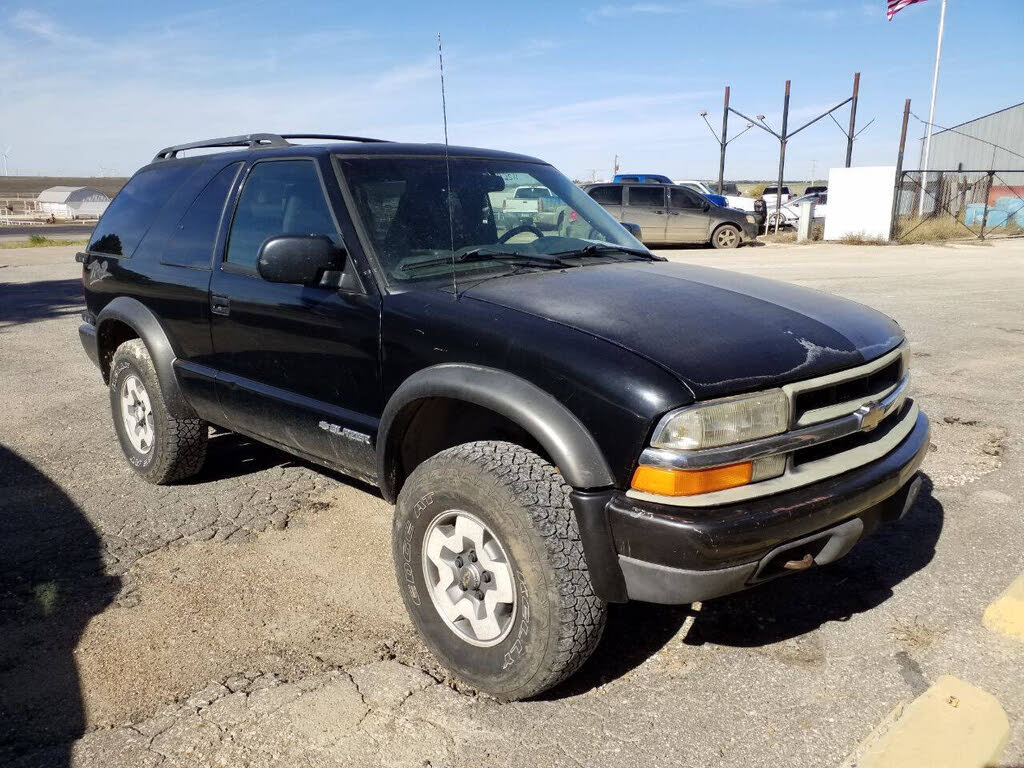 2004 Chevrolet Blazer LS ZR2 2-Door 4WD