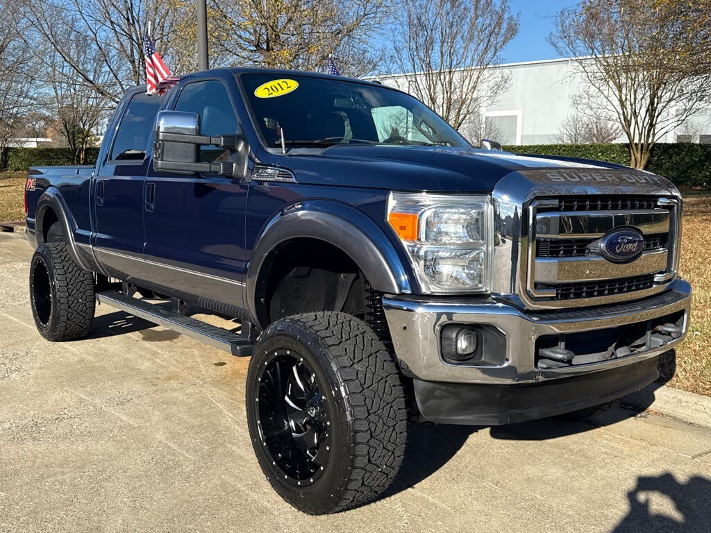 2012 Ford F-250 Super Duty Lariat Crew Cab 4WD