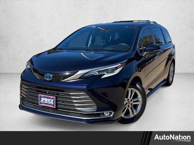 2022 Toyota Sienna Platinum 7-Passenger AWD