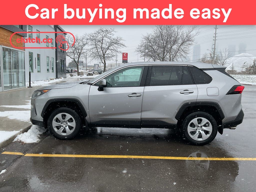 Toyota RAV4 LE AWD 2023