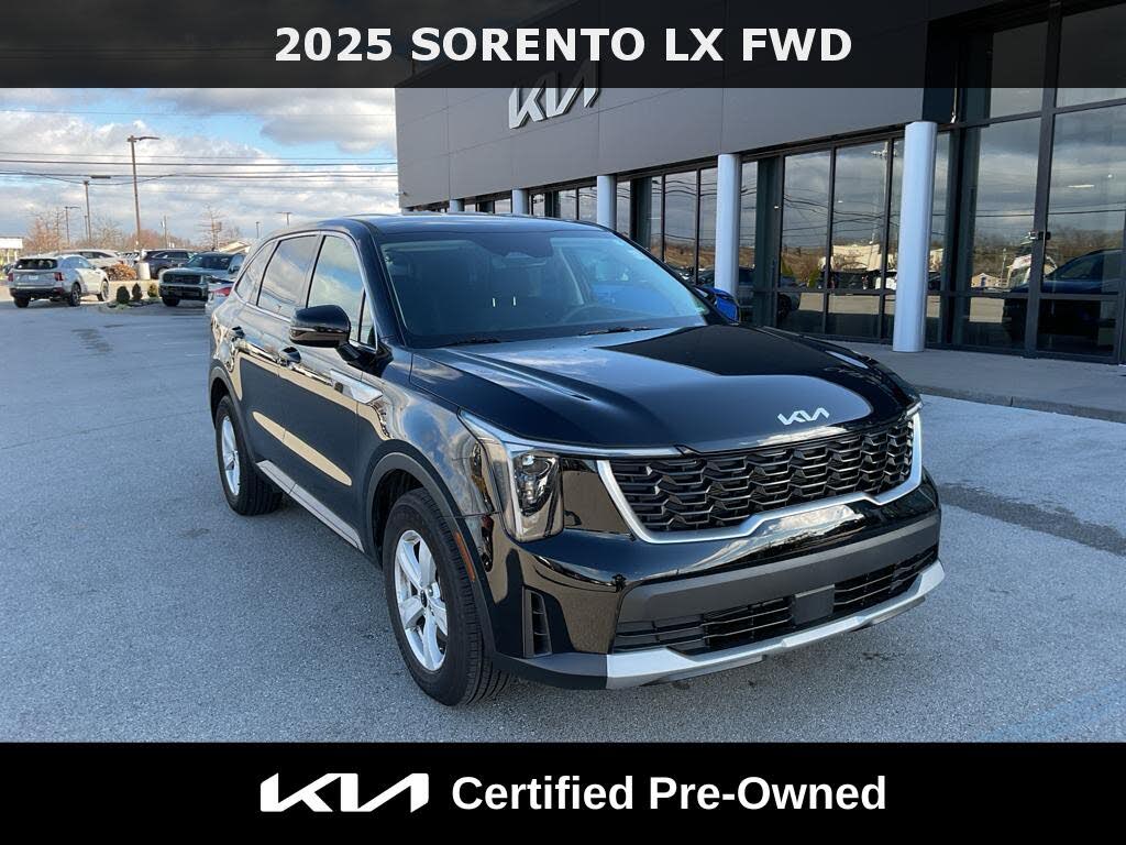 2025 Kia Sorento LX FWD
