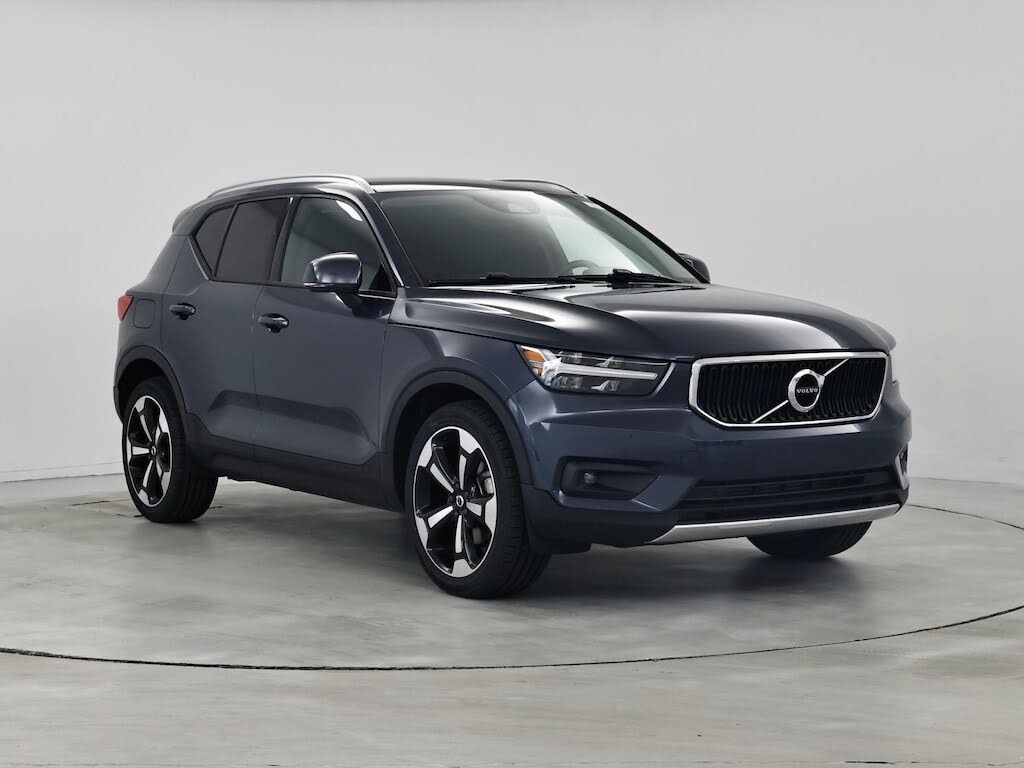 2021 Volvo XC40 T4 Momentum FWD