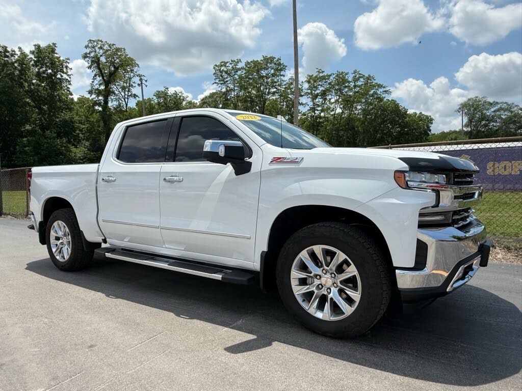 2022 Chevrolet Silverado 1500 LTZ Crew Cab 4WD