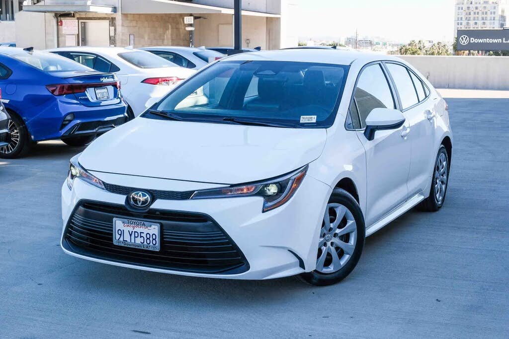 2024 Toyota Corolla LE FWD