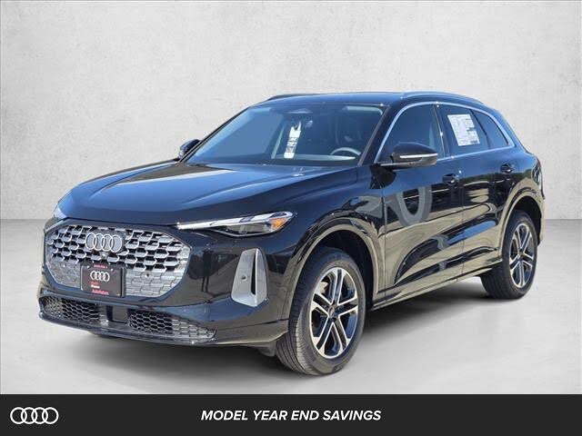 2025 Audi Q5 quattro Premium 40 TFSI