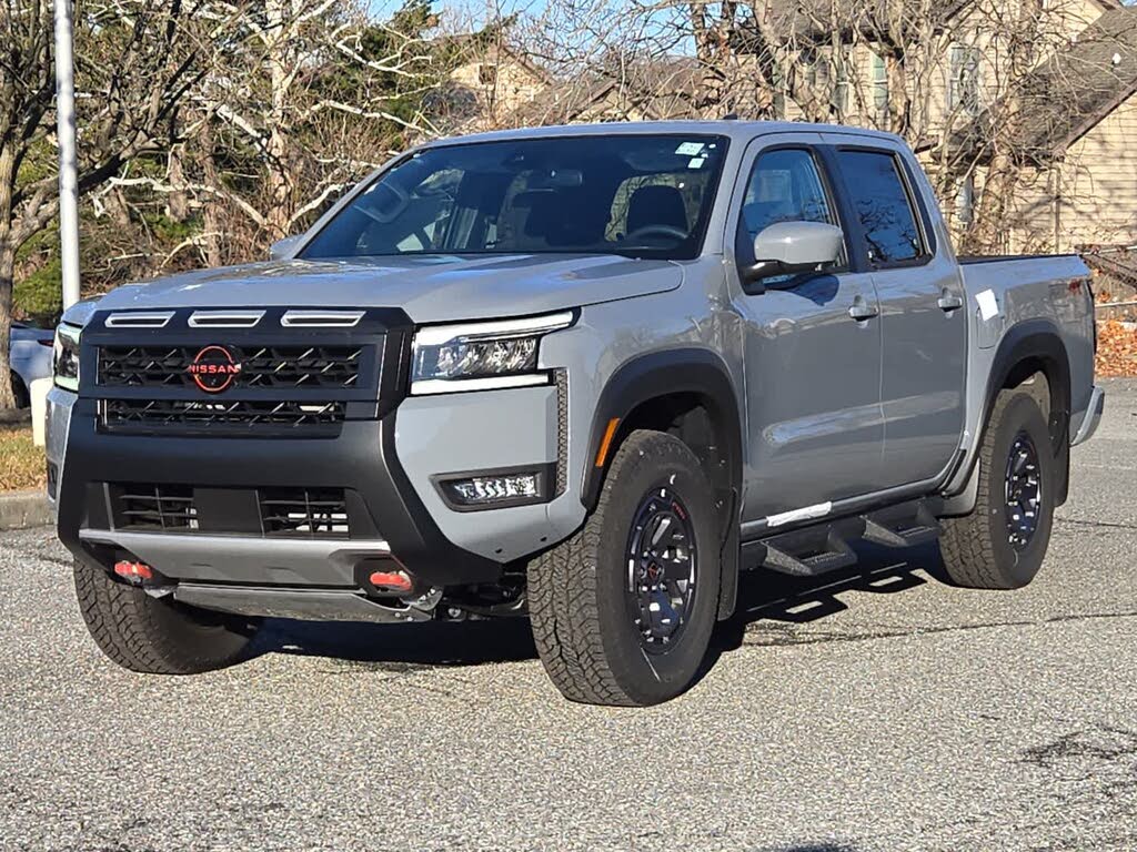 2026 Nissan Frontier PRO-4X Crew Cab 4WD