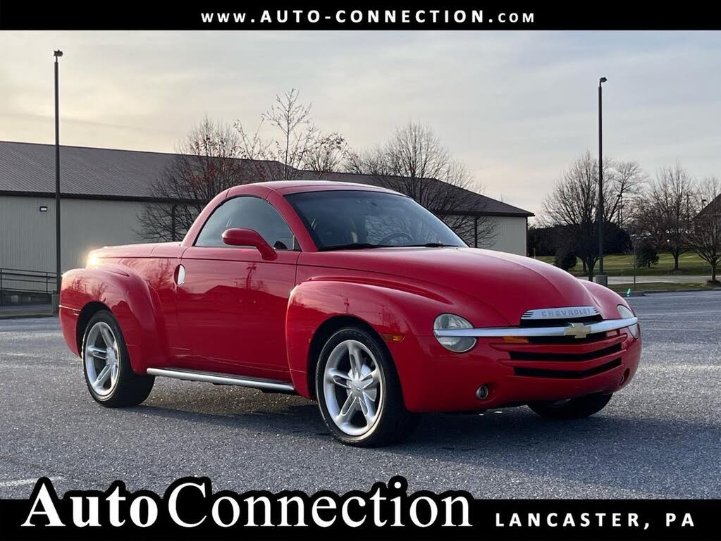 2003 Chevrolet SSR LS RWD