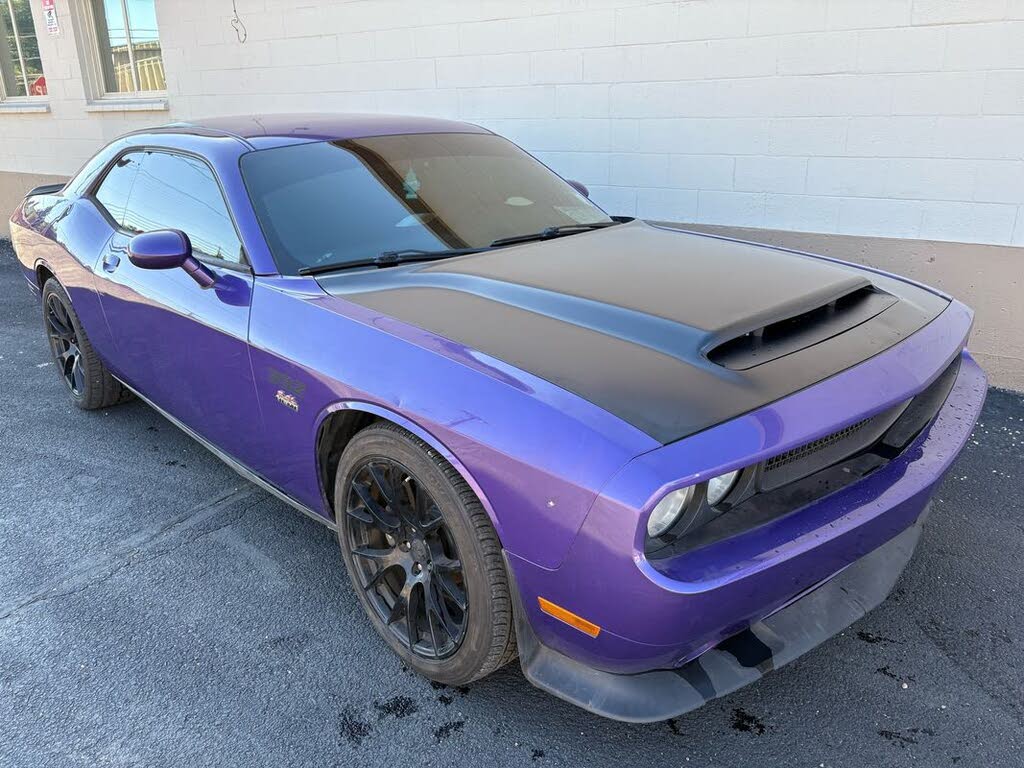 2013 Dodge Challenger SRT8 Core RWD