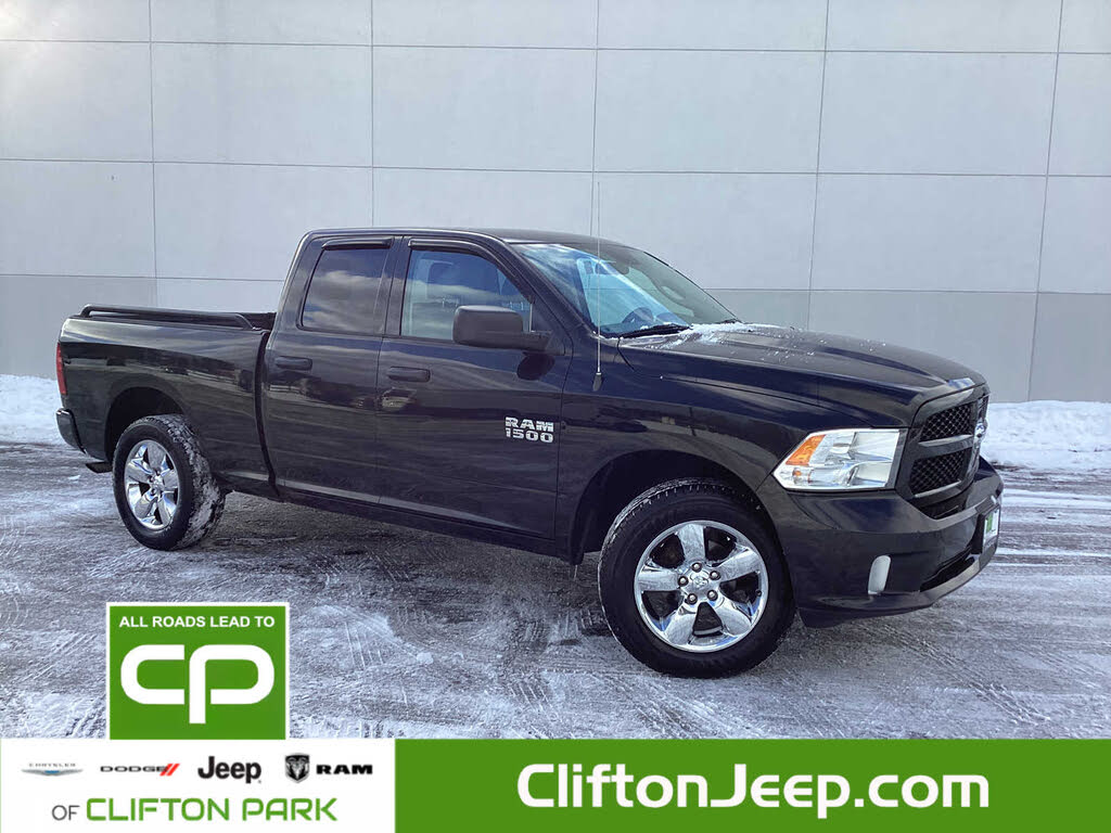 2018 RAM 1500 Express Quad Cab 4WD