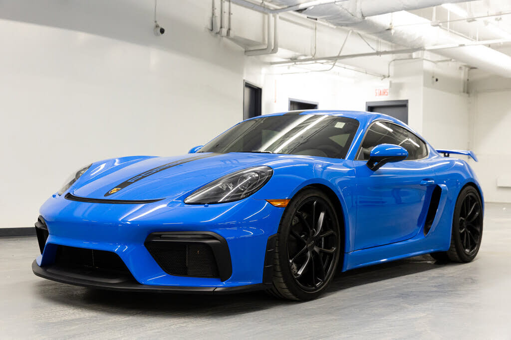2023 Porsche 718 Cayman GT4 RWD