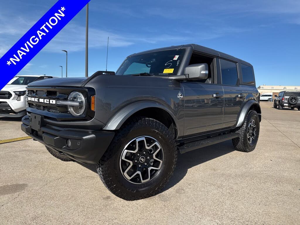 2024 Ford Bronco Outer Banks 4-Door 4WD