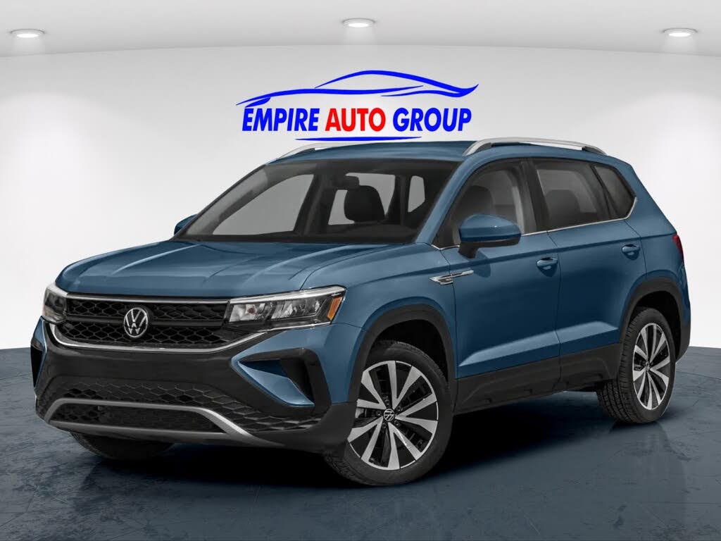 Volkswagen Taos SE FWD 2024