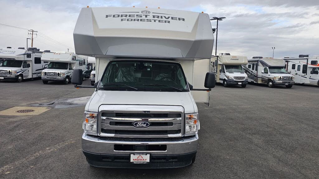 2026 Ford E-Series Chassis E-450 SD Cutaway 158 DRW RWD