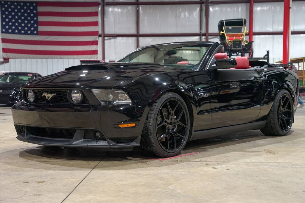 2011 Ford Mustang GT Premium Convertible RWD