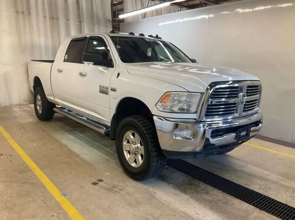 2015 RAM 2500 Big Horn Mega Cab 4WD